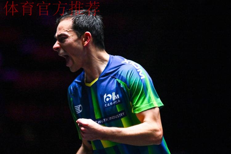 世乒联总决赛混双小组赛：卡尔德拉诺/布鲁娜VS罗伯勒斯/肖瑶茜